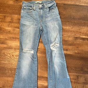 Levi stratus’s high waist flare jeans. Size 27